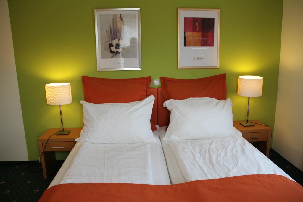 Hotel Kreuzwirt Engerwitzdorf Kamer foto