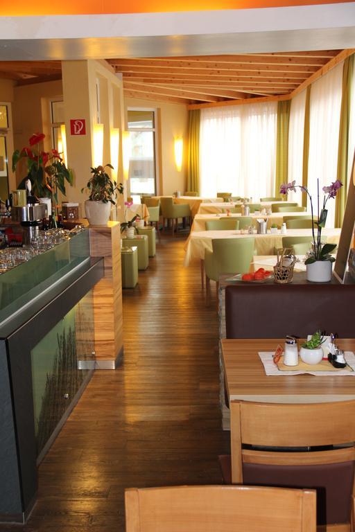 Hotel Kreuzwirt Engerwitzdorf Buitenkant foto