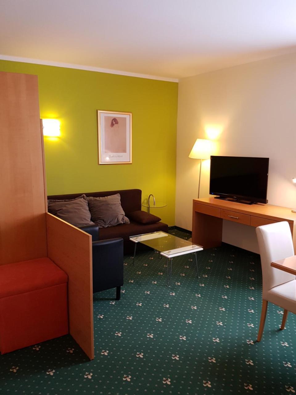 Hotel Kreuzwirt Engerwitzdorf Buitenkant foto